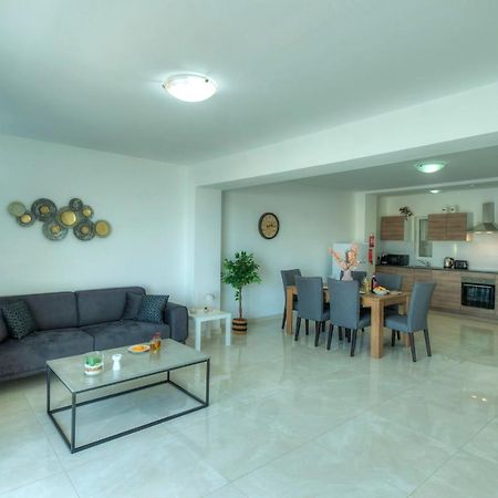 Bright & Modern 2Bedrooms With Sea Views Gogzr-2 Gzira Exterior photo